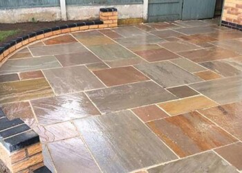 Patio Contractors in Dunham Town