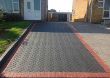 Block Paving Contractors Dunham Town Block Paving Restoration In Dunham Town Block Paving Installations In Dunham Town Driveways Experts In Dunham Town Paved Driveways contractors in Dunham Town Paving contractors in Dunham Town Driveway paving company in Dunham Town Driveways contractors In Dunham Town