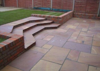 Patio Contractors in Dunham Town