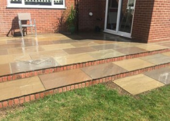 Patio Contractors in Dunham Town