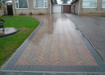 Block Paving Contractors Dunham Town Block Paving Restoration In Dunham Town Block Paving Installations In Dunham Town Driveways Experts In Dunham Town Paved Driveways contractors in Dunham Town Paving contractors in Dunham Town Driveway paving company in Dunham Town Driveways contractors In Dunham Town