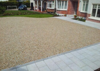 Gravel Driveways Contractors In Dunham Town