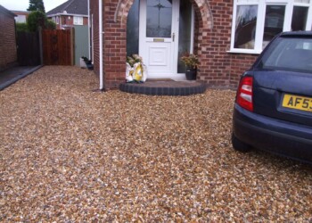 Gravel Driveways Contractors In Dunham Town